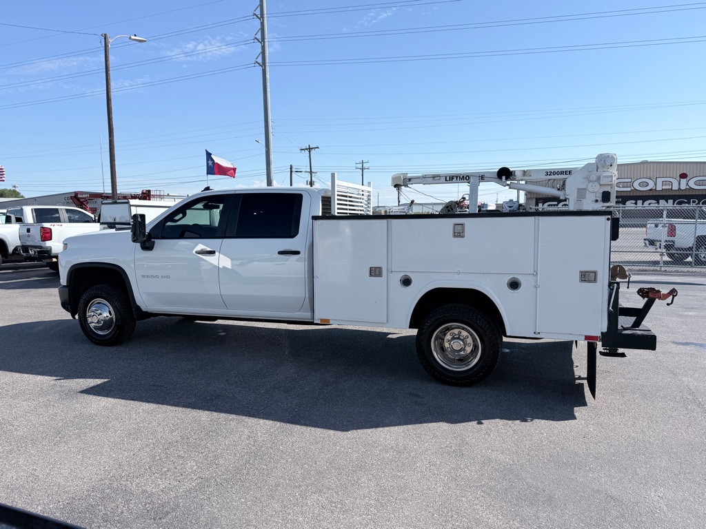 Photo 8 of this CHEVROLET SILVERADO 3500
