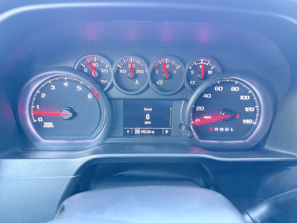Photo 16 of this CHEVROLET SILVERADO 3500
