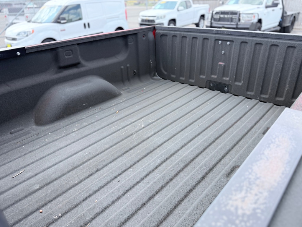 Photo 11 of this CHEVROLET SILVERADO 2500
