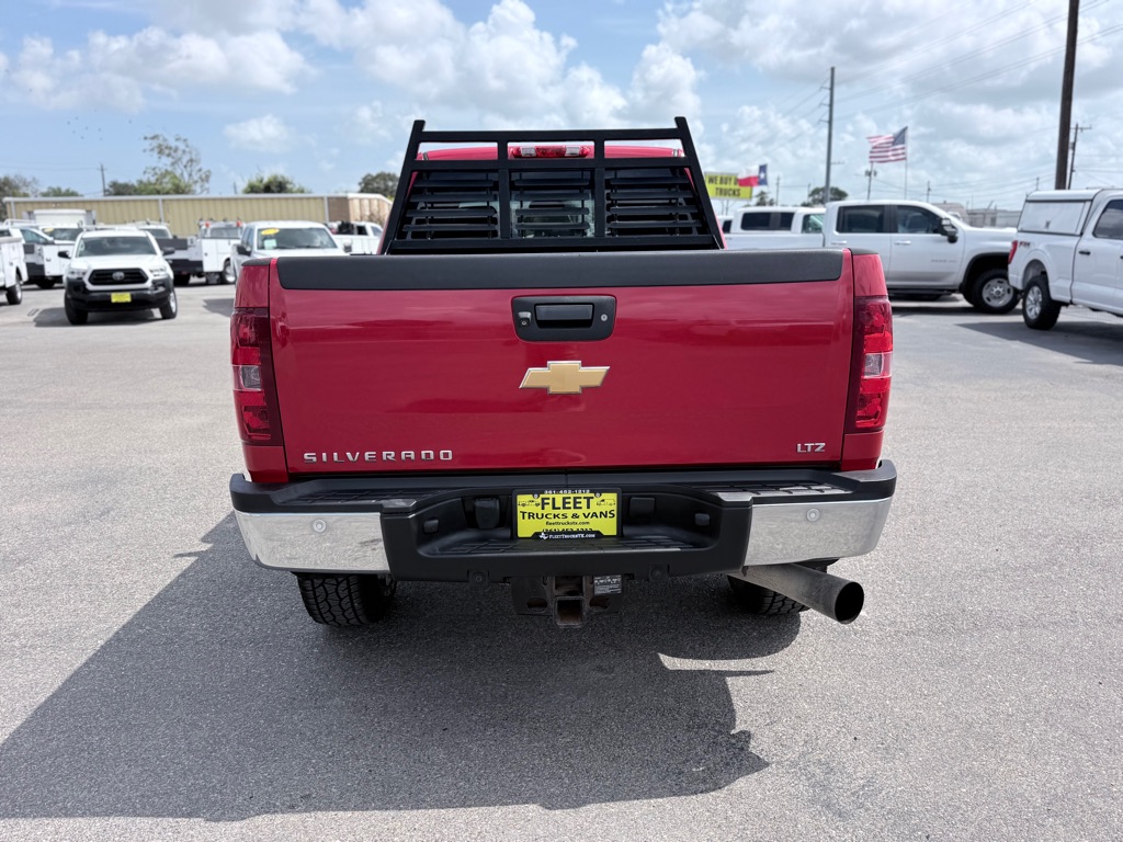 Photo 6 of this CHEVROLET SILVERADO 2500
