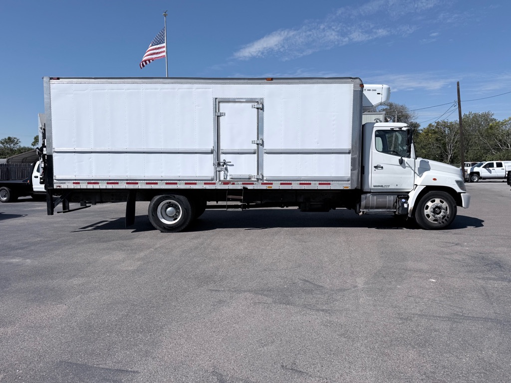 Photo 4 of this HINO HINO 338
