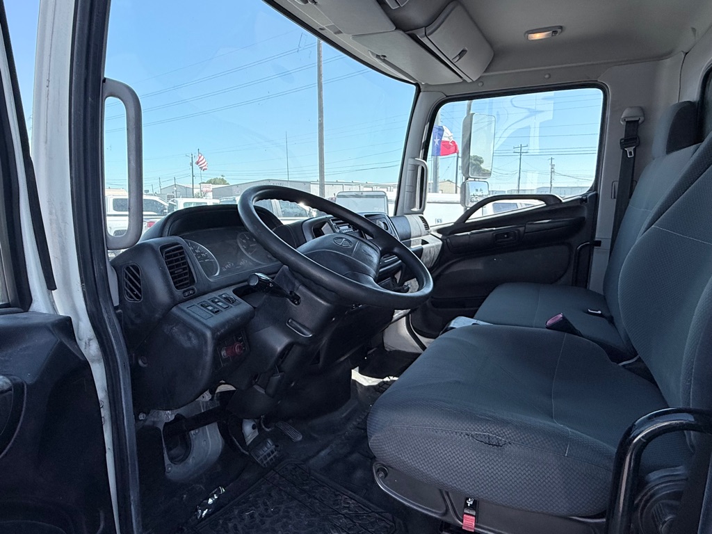 Photo 9 of this HINO HINO 338