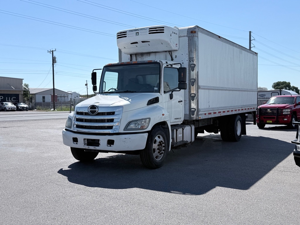 2014 HINO HINO 338