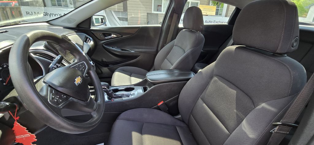 2023 Chevrolet Malibu 1LT - Photo 16
