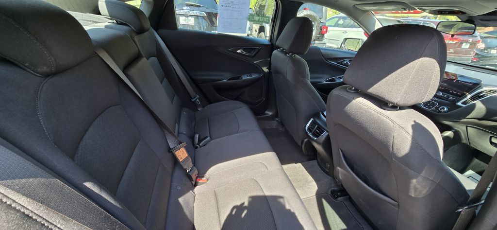 2023 Chevrolet Malibu 1LT - Photo 21