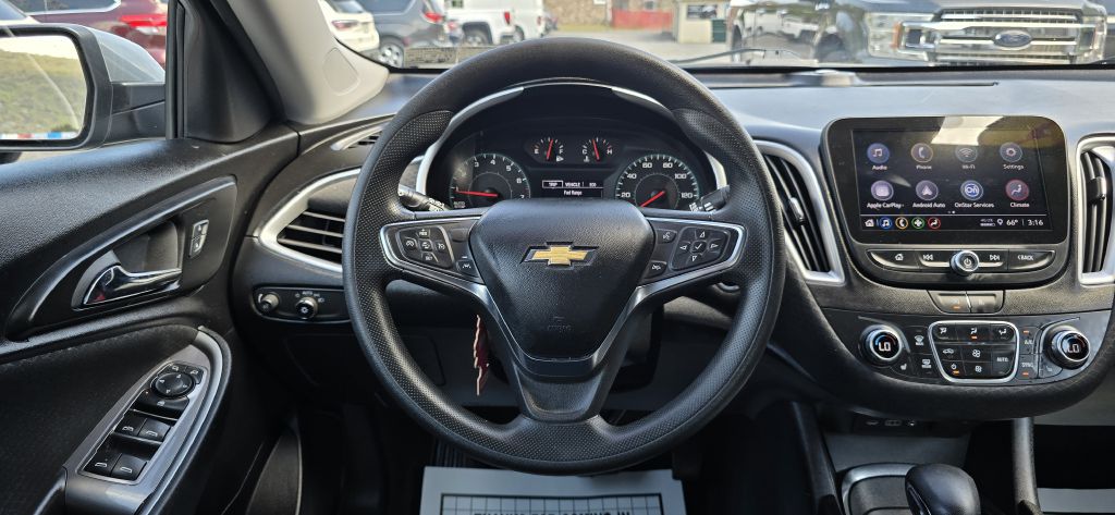 2023 Chevrolet Malibu 1LT - Photo 37