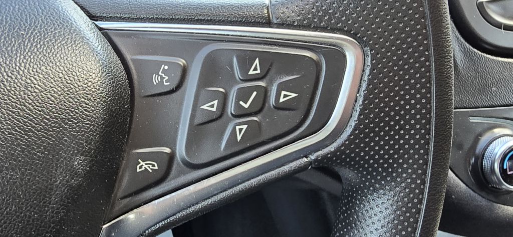 2023 Chevrolet Malibu 1LT - Photo 40