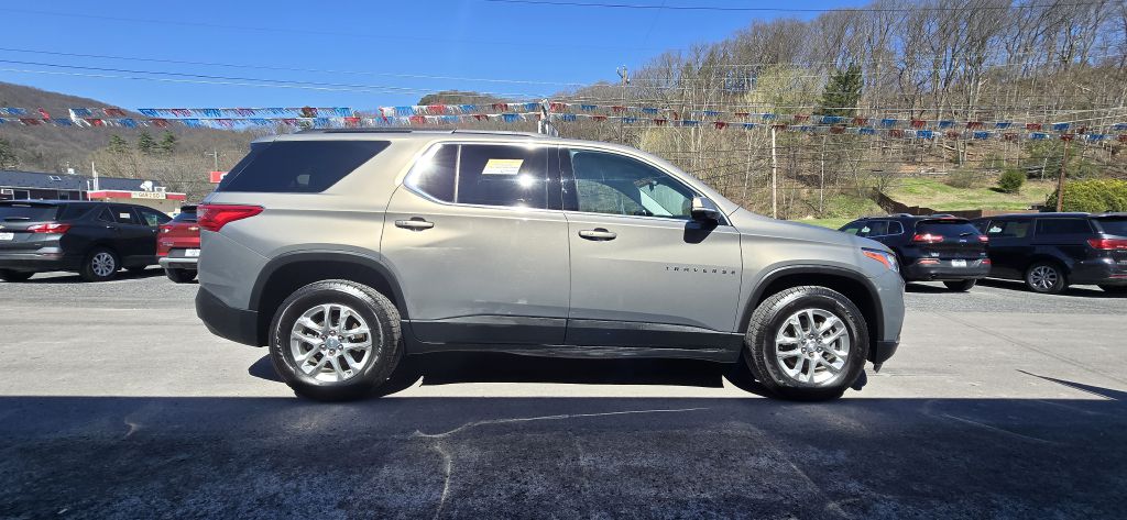 TRICOT 2019 Chevrolet Traverse LT Cloth AWD SUV / Crossover Four-Wheel Drive Automatic