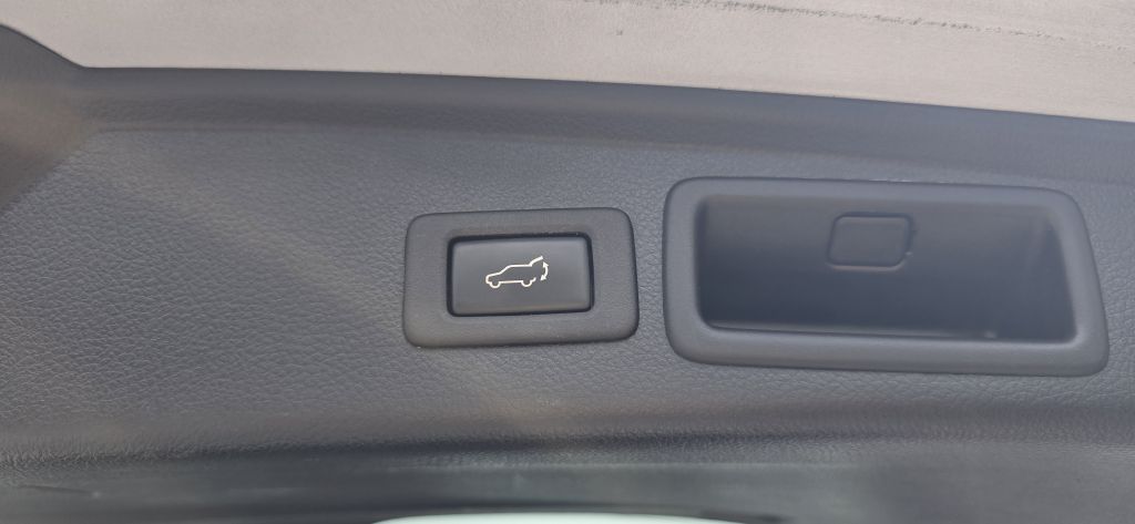 2018 Subaru Forester Limited - Photo 25