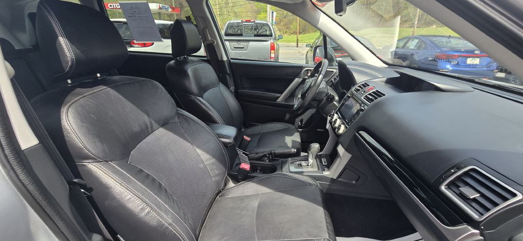 2018 Subaru Forester Limited - Photo 31