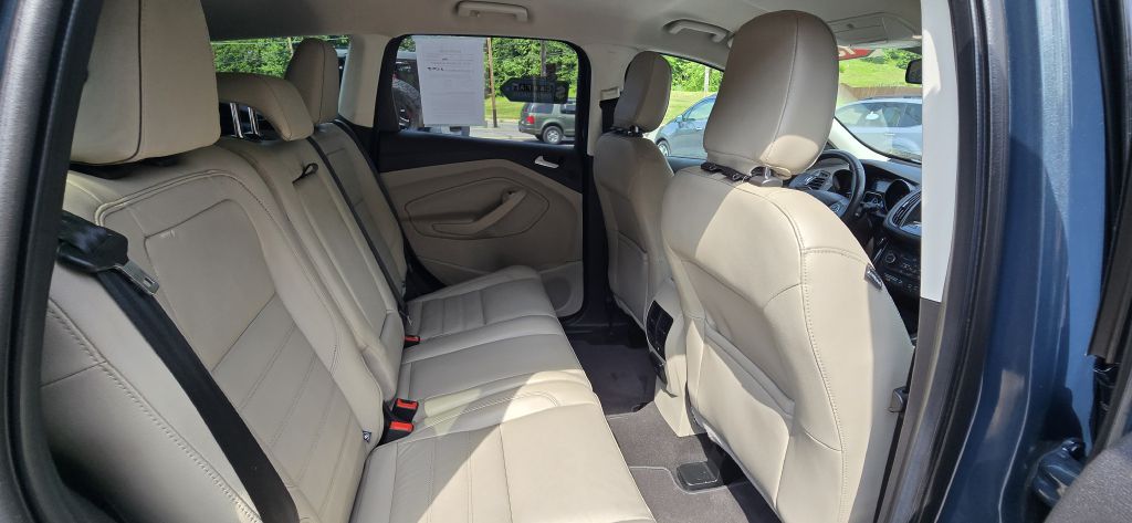 2019 Ford Escape Titanium - Photo 31