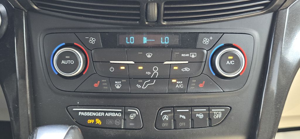 2019 Ford Escape Titanium - Photo 40