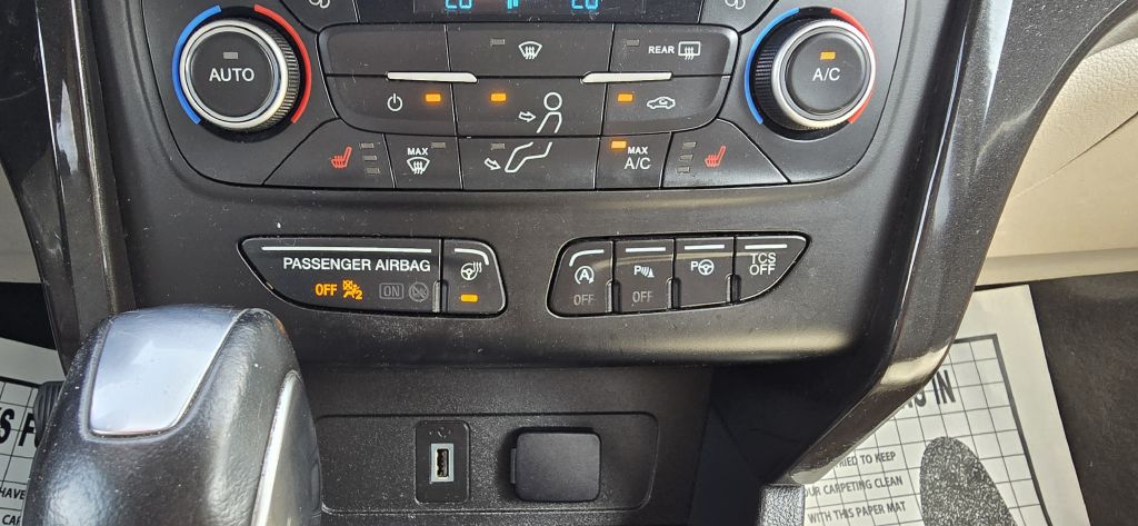 2019 Ford Escape Titanium - Photo 44