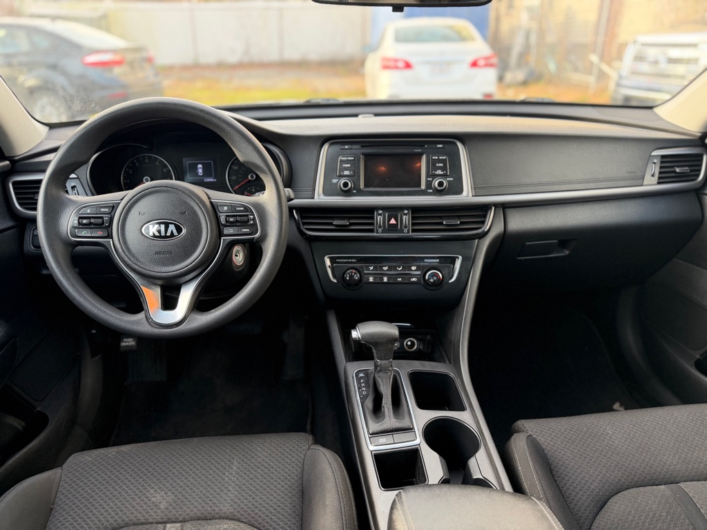 Photo 8 of this KIA OPTIMA
