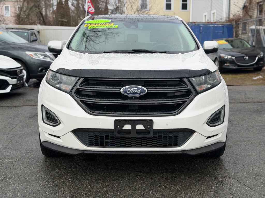 Photo 2 of this FORD EDGE