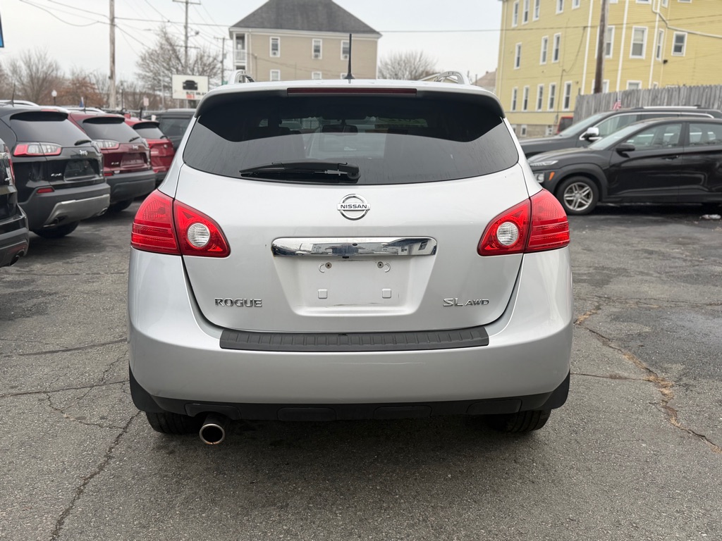 Photo 3 of this NISSAN ROGUE