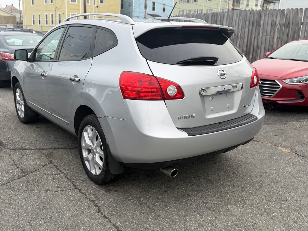 Photo 6 of this NISSAN ROGUE