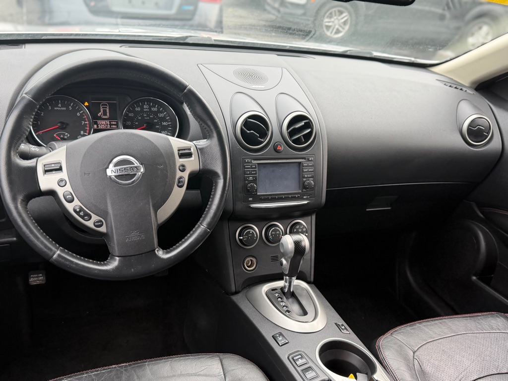 Photo 9 of this NISSAN ROGUE