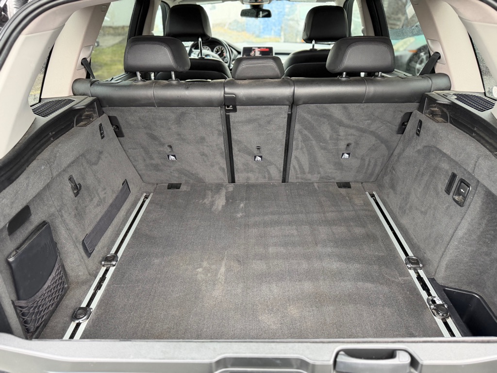 Photo 14 of this BMW X5