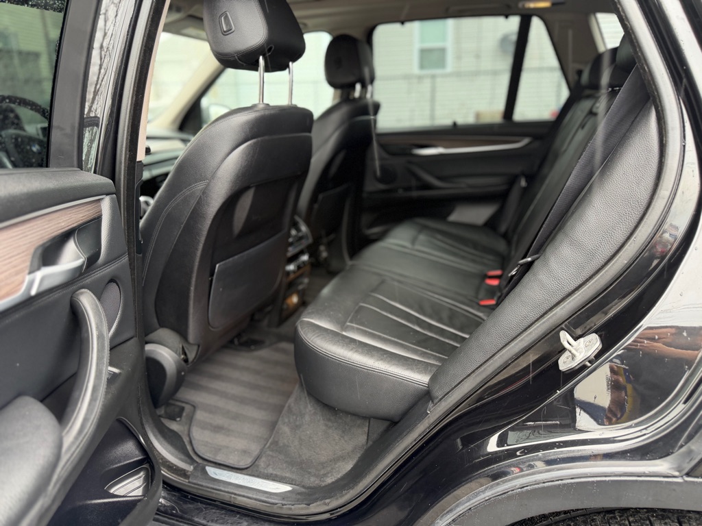 Photo 12 of this BMW X5