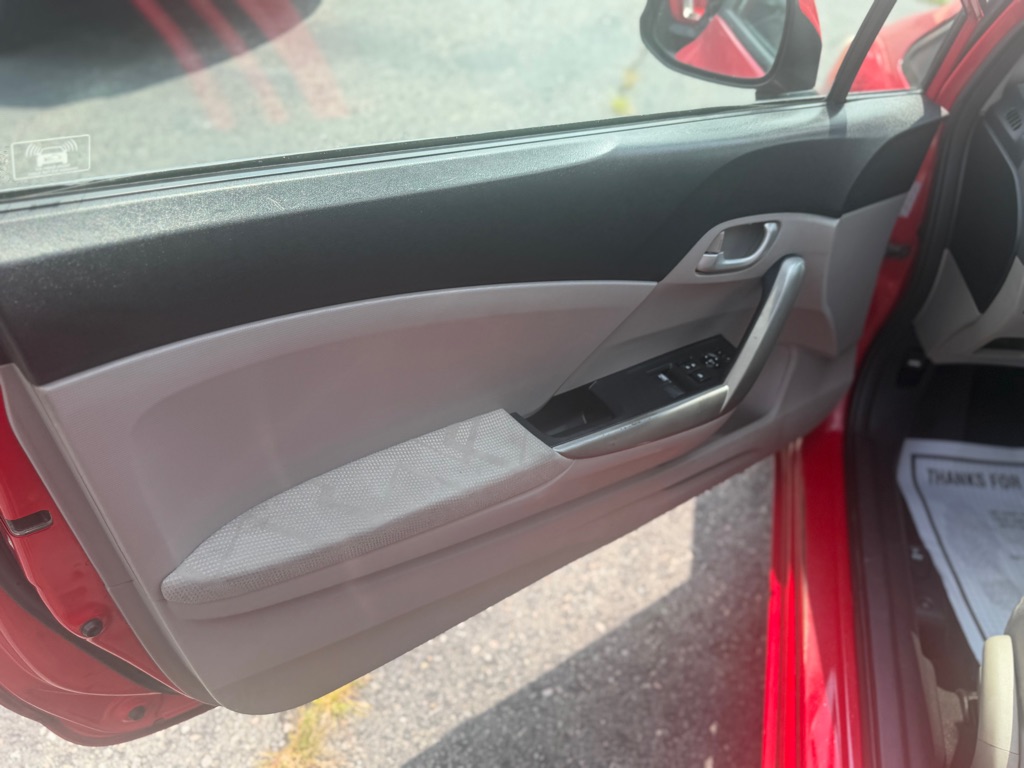 Photo 8 of this HONDA CIVIC