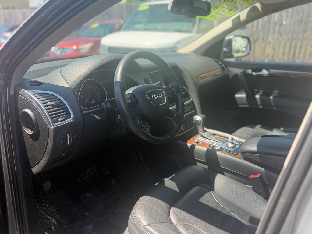 Photo 7 of this AUDI Q7