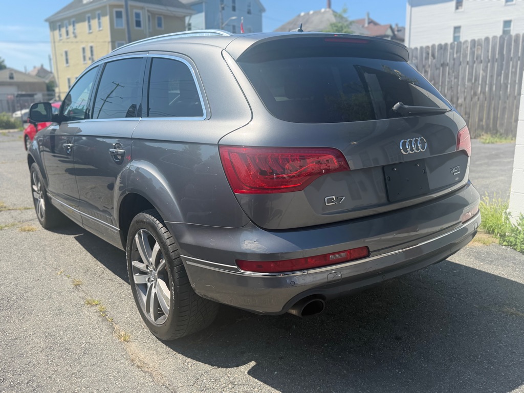 Photo 6 of this AUDI Q7
