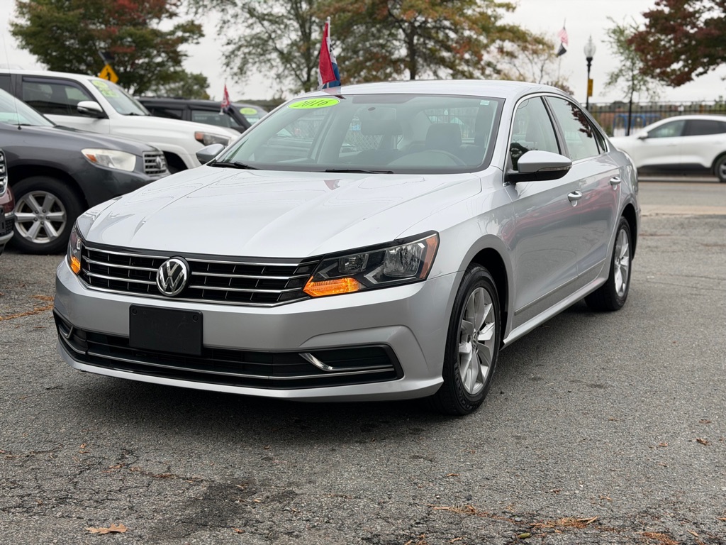 2016 VOLKSWAGEN PASSAT