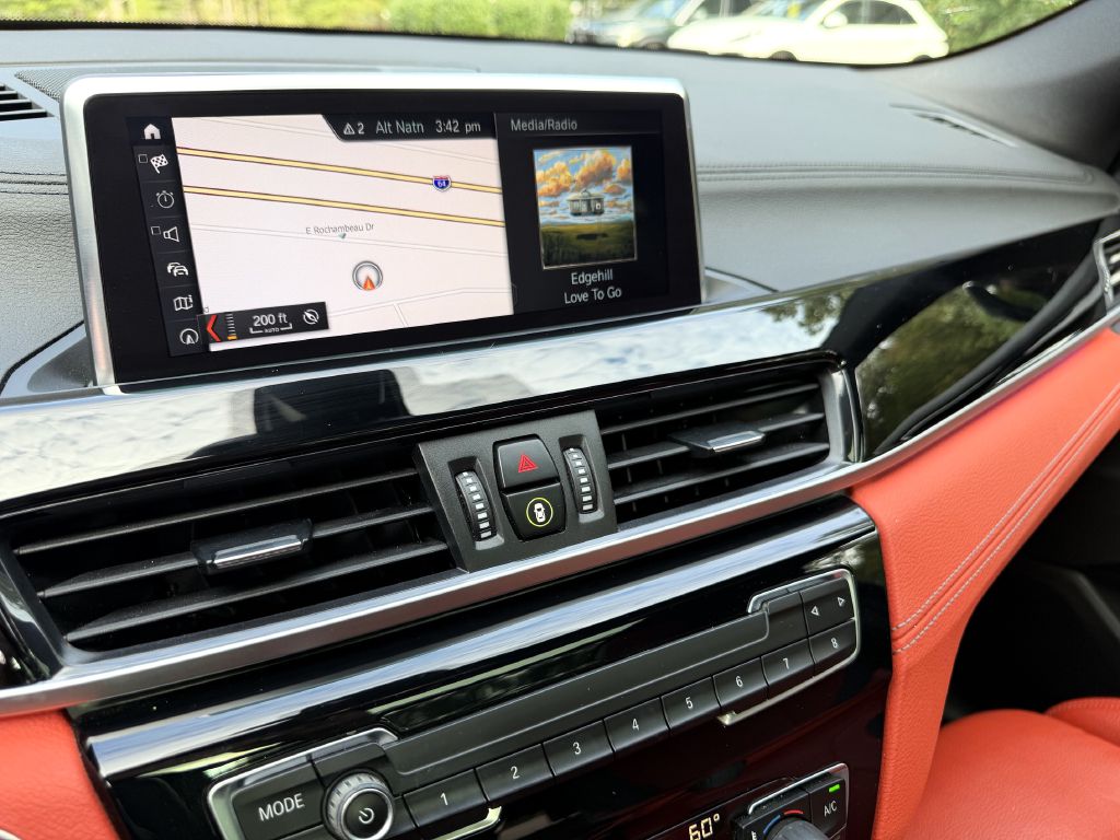 Photo 14 of this BMW X2