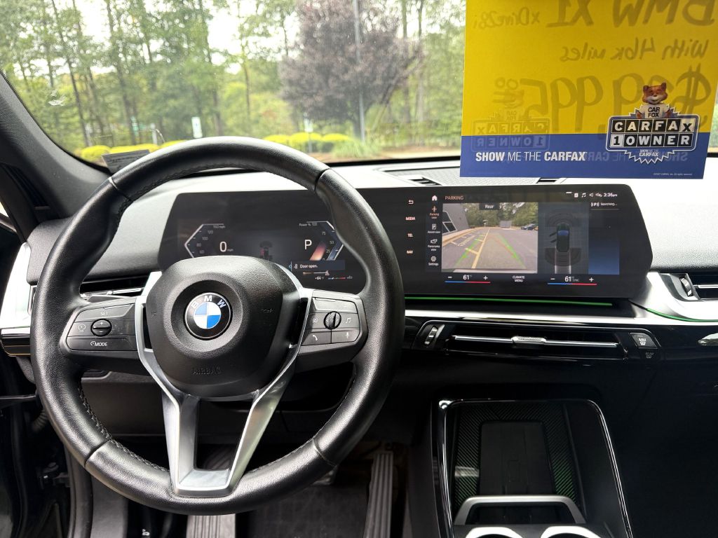Photo 8 of this BMW X1