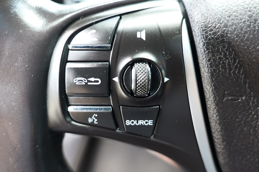 Photo 19 of this ACURA TLX