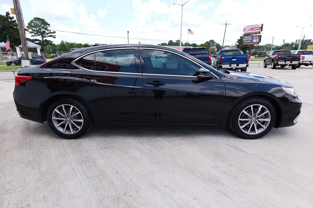 Photo 4 of this ACURA TLX