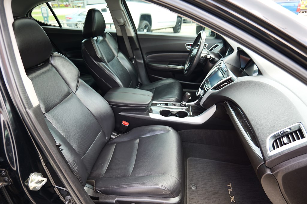 Photo 39 of this ACURA TLX