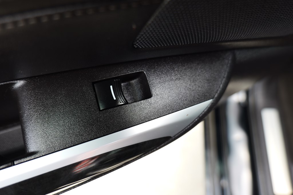 Photo 31 of this ACURA TLX