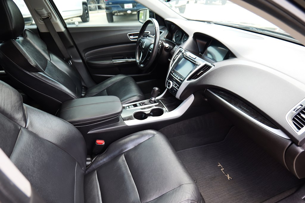 Photo 40 of this ACURA TLX