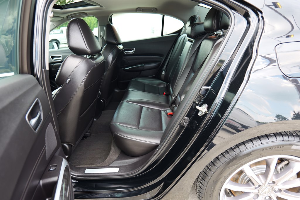 Photo 27 of this ACURA TLX