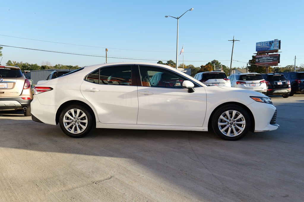 Used Car 2018 Toyota Camry  Le For Sale Under $20,000 In Baker, Louisiana