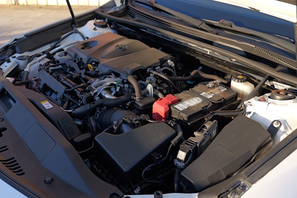 Used Car 2018 Toyota Camry  Le For Sale Under $20,000 In Baker, Louisiana