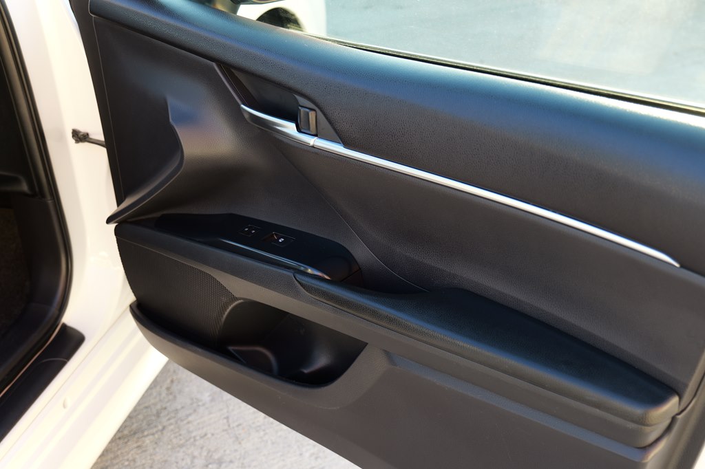 Used Car 2018 Toyota Camry  Le For Sale Under $20,000 In Baker, Louisiana