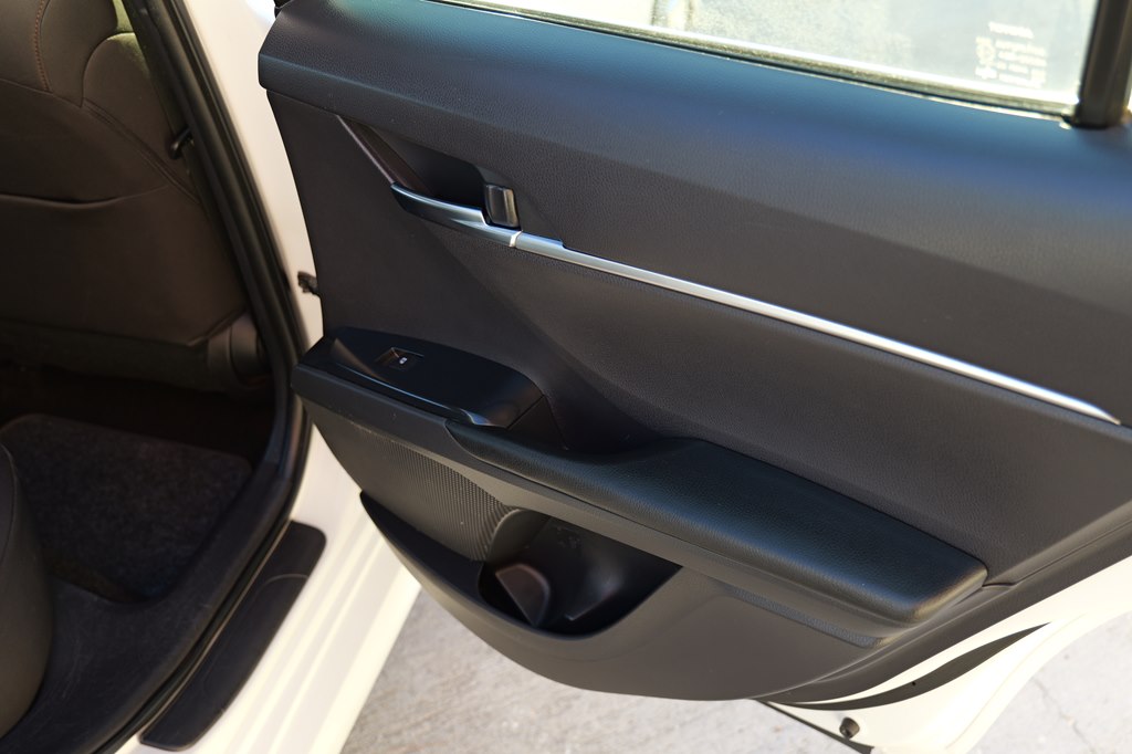 Used Car 2018 Toyota Camry  Le For Sale Under $20,000 In Baker, Louisiana