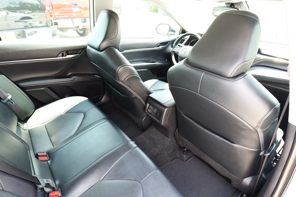 Photo 40 of this TOYOTA CAMRY