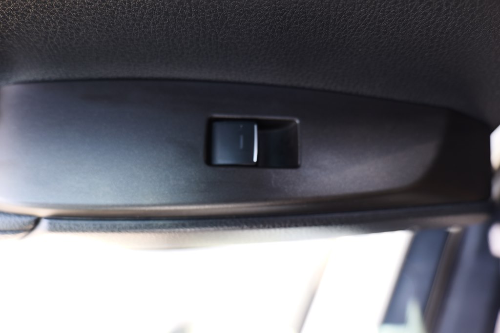 Photo 33 of this TOYOTA CAMRY