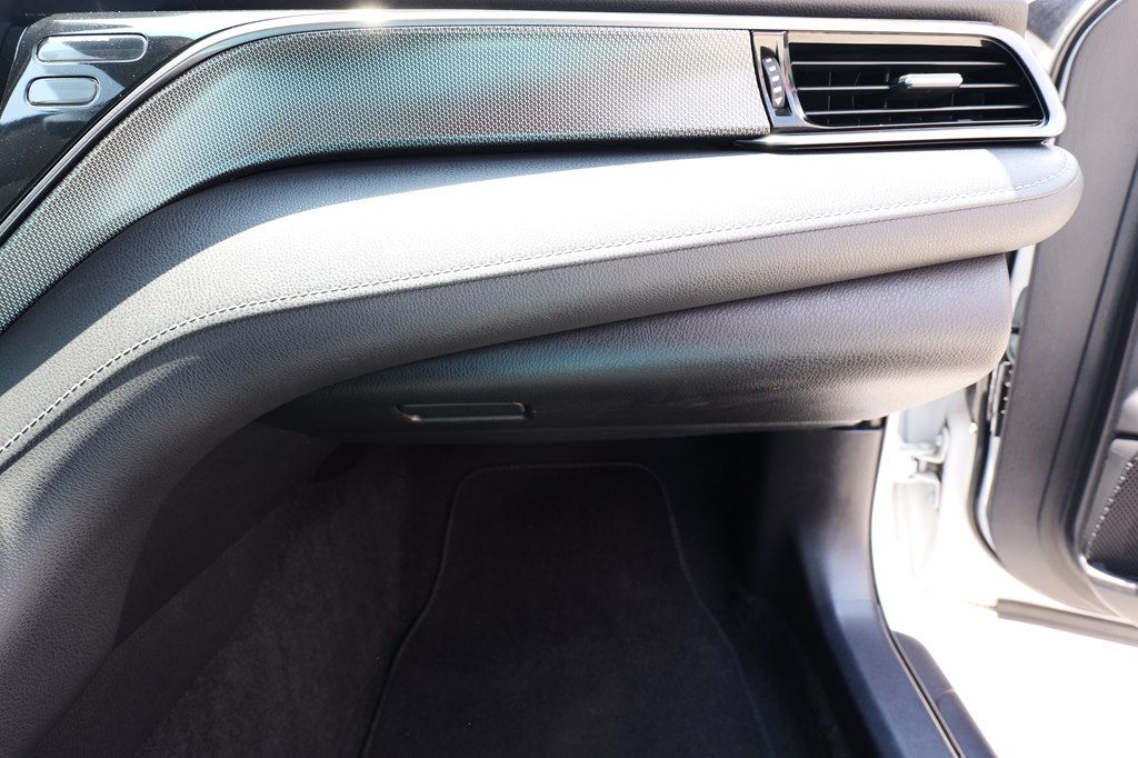 Photo 44 of this TOYOTA CAMRY