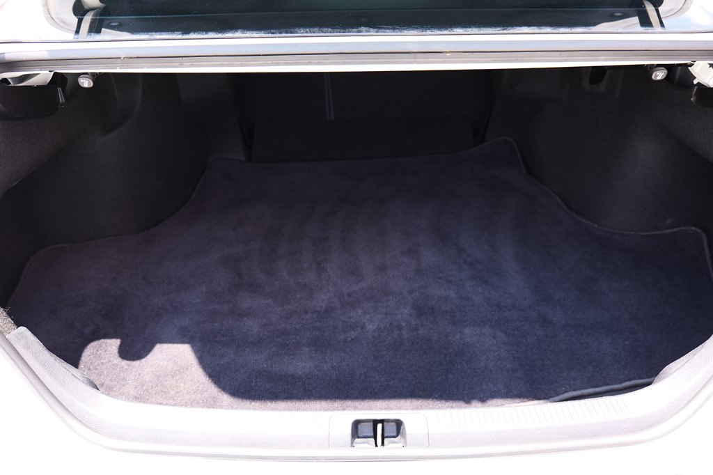 Photo 37 of this TOYOTA CAMRY