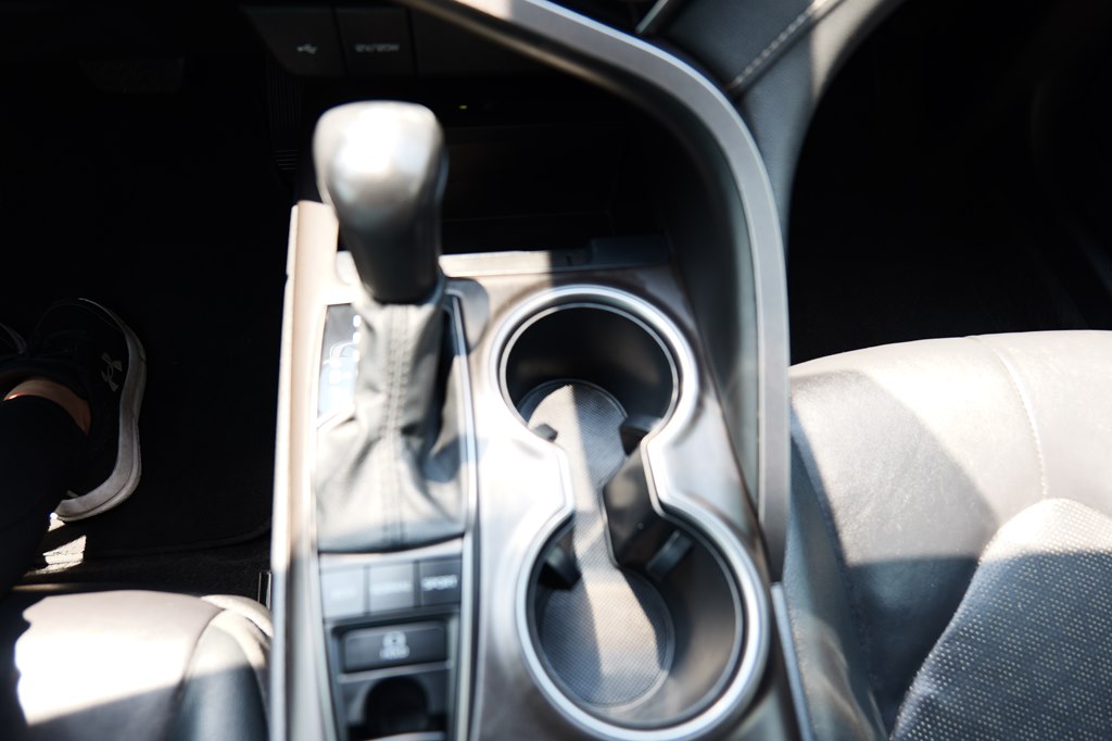 Photo 24 of this TOYOTA CAMRY