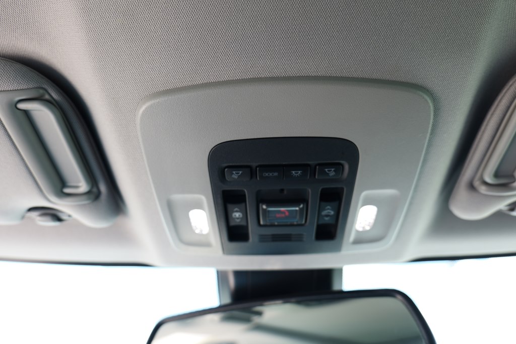 Photo 27 of this TOYOTA CAMRY