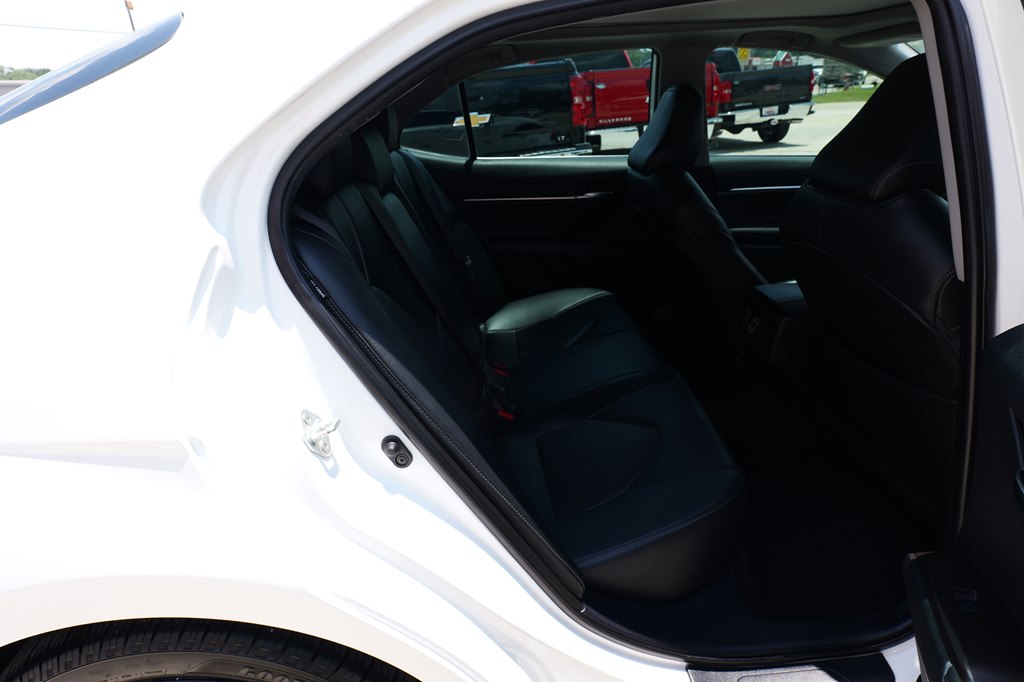 Photo 38 of this TOYOTA CAMRY