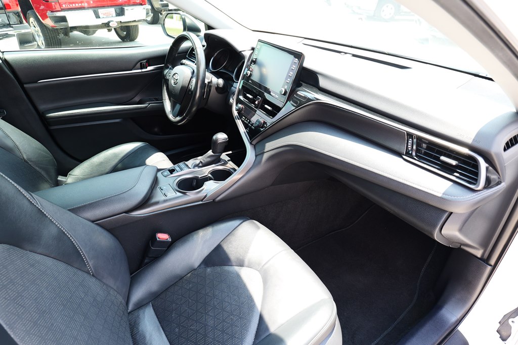 Photo 43 of this TOYOTA CAMRY