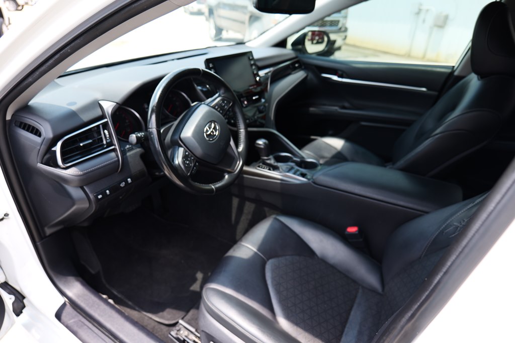 Photo 12 of this TOYOTA CAMRY