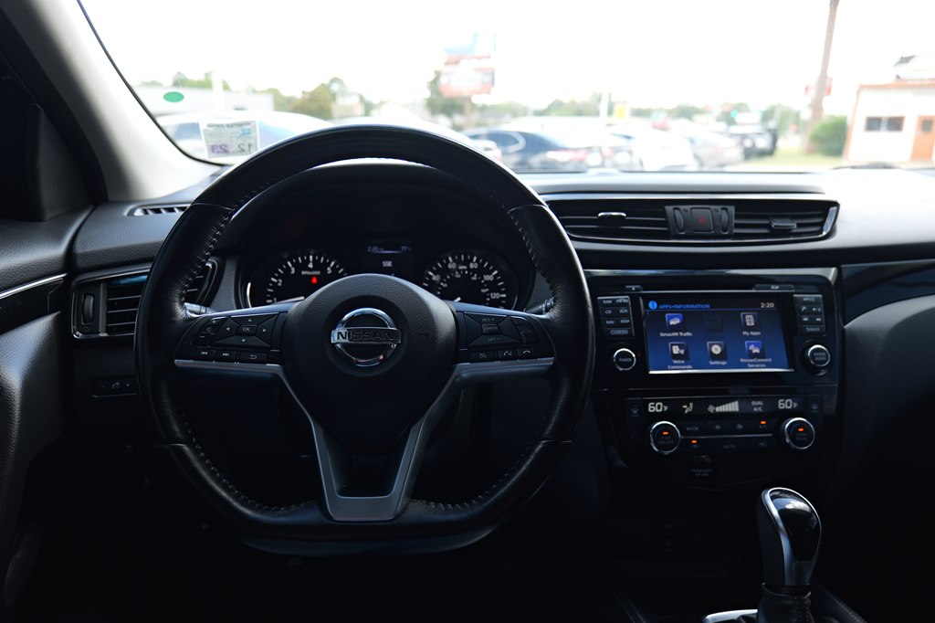 Used Car 2017 Nissan Rogue Sport  Sl For Sale Under $15,000 In Baker, Louisiana